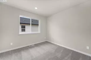 16796 SW Perth Rd, Tigard, OR 97140 - Photo 10