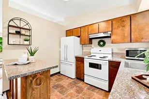 5736 SE 130th Pl, Portland, OR 97236 - Photo 14