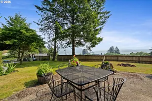801 1st St, Garibaldi, OR 97118 - Photo 38