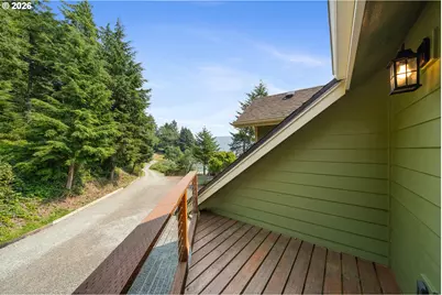 801 First St, Garibaldi, OR 97118 - Photo 20