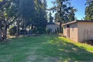 2105 SE 143rd Ave, Portland, OR 97233 - Photo 10