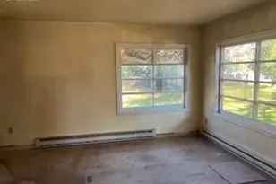 2105 SE 143rd Ave, Portland, OR 97233 - Photo 16