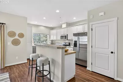 778 NE Adwick Dr, Hillsboro, OR 97006 - Photo 12