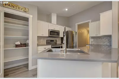 7407 NE 43rd St, Vancouver, WA 98662 - Photo 8