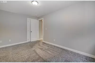 7407 NE 43rd St, Vancouver, WA 98662 - Photo 12