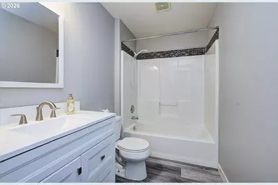 7407 NE 43rd St, Vancouver, WA 98662 - Photo 14