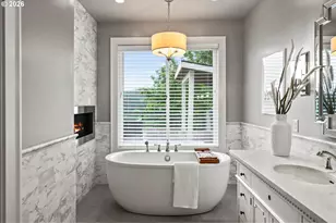 1600 View Lake Ct, Lake Oswego, OR 97034 - Photo 38