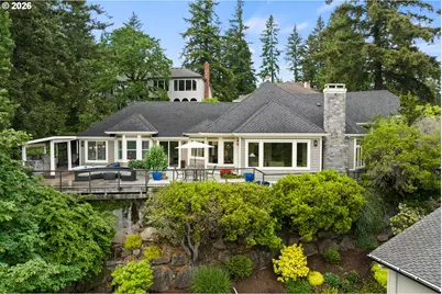 1600 View Lake Ct, Lake Oswego, OR 97034 - Photo 2