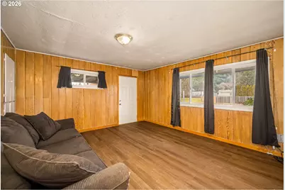 92133 Marcola Rd, Marcola, OR 97454 - Photo 18