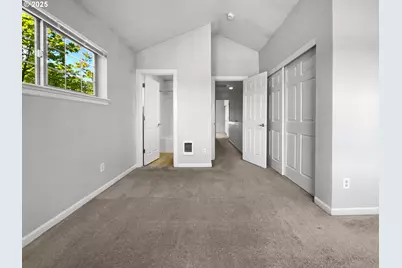 6001 NE Holladay St, Portland, OR 97213 - Photo 8