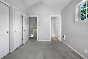 6001 NE Holladay St, Portland, OR 97213 - Photo 4