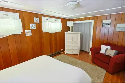 85659 Cherry, Florence, OR 97439 - Photo 18