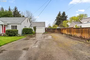 1360 Taft St, Eugene, OR 97402 - Photo 4