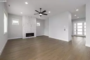 15216 S E Towers Ter, Milwaukie, OR 97267 - Photo 6