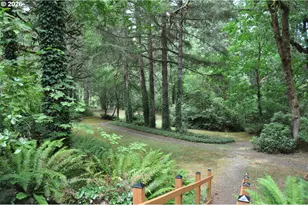 23776 Warthen Rd, Elmira, OR 97437 - Photo 32