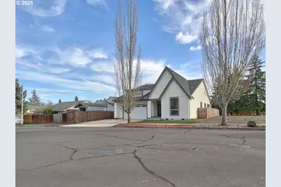 1701 S Alpine St, Cornelius, OR 97113 - Photo 2