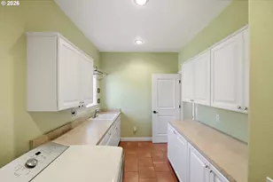 1027 Seabird Dr SW, Bandon, OR 97411 - Photo 20