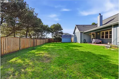 1027 Seabird Dr SW, Bandon, OR 97411 - Photo 44