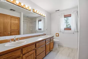 954 S A St, Washougal, WA 98671 - Photo 32