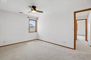 954 S A St, Washougal, WA 98671 - Photo 32