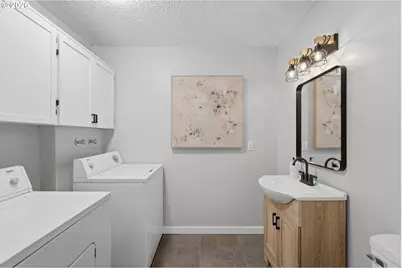 9118 N Smith St, Portland, OR 97203 - Photo 20