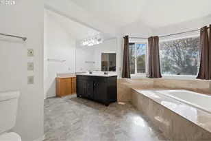 14234 NW Lakeshore Ct, Portland, OR 97229 - Photo 28