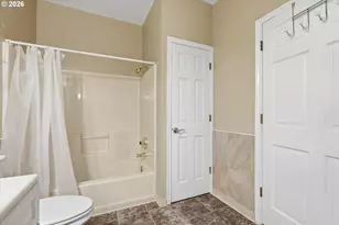 14234 NW Lakeshore Ct, Portland, OR 97229 - Photo 40