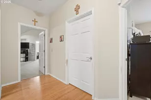 14234 NW Lakeshore Ct, Portland, OR 97229 - Photo 26