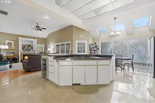 14234 NW Lakeshore Ct, Portland, OR 97229 - Photo 18