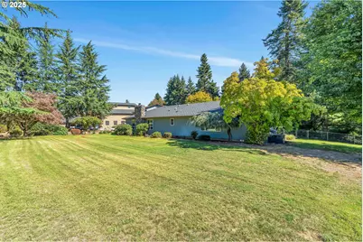 5526 Serenity Dr, Salem, OR 97317 - Photo 46