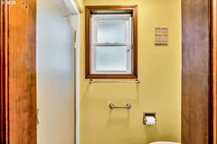 5526 Serenity Dr, Salem, OR 97317 - Photo 22