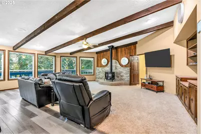 5526 Serenity Dr, Salem, OR 97317 - Photo 16