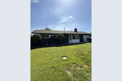 247 Oak St, Riddle, OR 97469 - Photo 2