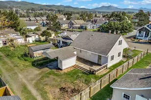 830 2nd Ave, Seaside, OR 97138 - Photo 4