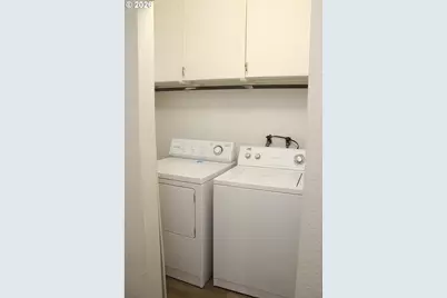 7927 N Fessenden St, Portland, OR 97203 - Photo 24