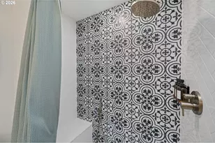 2731 SE Market St, Portland, OR 97214 - Photo 24