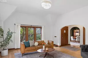 2731 SE Market St, Portland, OR 97214 - Photo 4