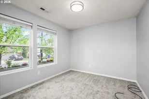 553 S 48th Pl, Springfield, OR 97478 - Photo 18