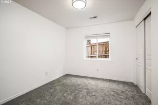 553 S 48th Pl, Springfield, OR 97478 - Photo 20