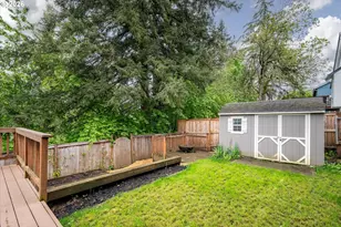 553 S 48th Pl, Springfield, OR 97478 - Photo 28