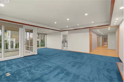 2020 SW Market Street Dr #101, Portland, OR 97201 - Photo 6
