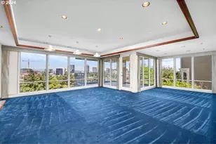 2020 SW Market St Dr, Portland, OR 97201 - Photo 4
