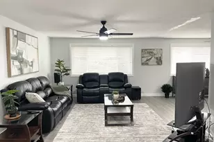 403 E Clackamas Cir, Woodburn, OR 97071 - Photo 12