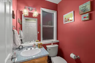 5007 SW Canterbury Ln, Portland, OR 97219 - Photo 18