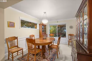 5007 SW Canterbury Ln, Portland, OR 97219 - Photo 4