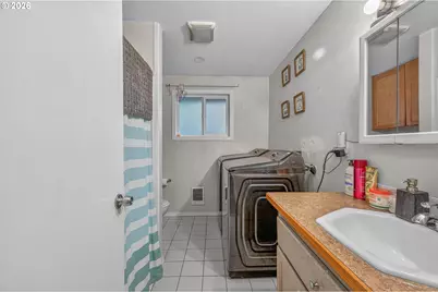 662/664 NW Connell Ave, Hillsboro, OR 97124 - Photo 26