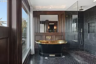 1408 SW Vista Ave, Portland, OR 97201 - Photo 24