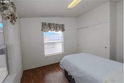 211 W River Ridge Ave, Roseburg, OR 97471 - Photo 36