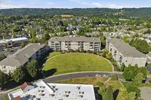 4832 NW Promenade Terrace, Portland, OR 97229 - Photo 2