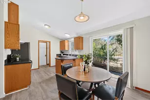 13670 SE Bush St, Portland, OR 97236 - Photo 10
